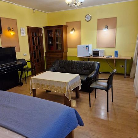 Apartament Erfolg 12 เดากัฟปิลส์ ภายนอก รูปภาพ