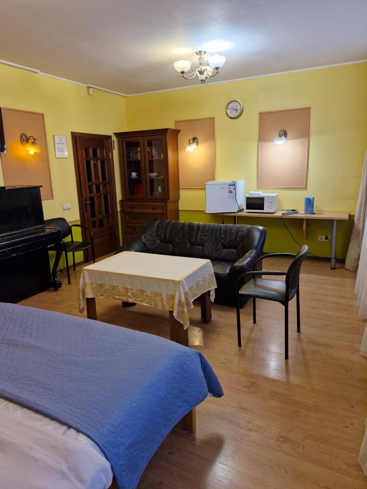 Apartament Erfolg 12 เดากัฟปิลส์ ภายนอก รูปภาพ